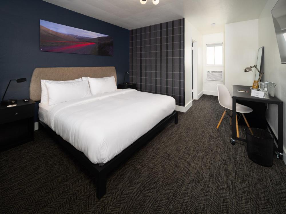 King Room interior